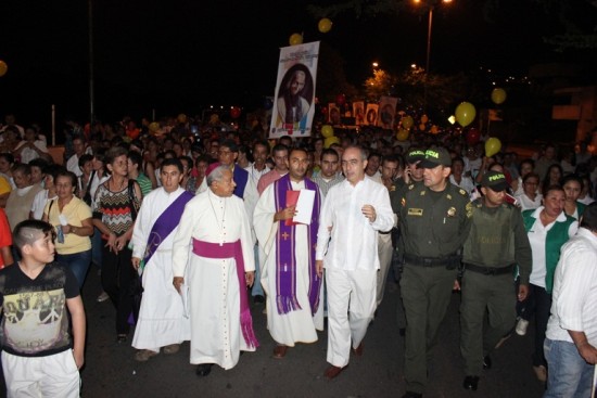 ALCALDE_ACOMPAÑÓ_A_MONSEÑOR_VIDAL_ORTIZ,_EN_LA_MARCHA_DEL_PERDÓN