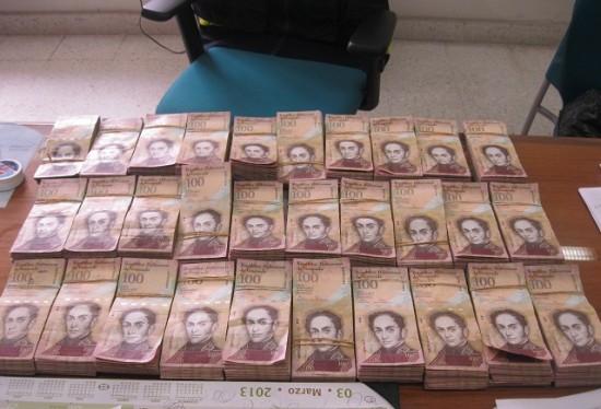 BOLIVARES_INCAUTADOS