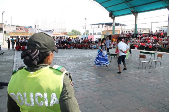 CON_ACTOS_CULTURALES_SE_LE _ICE_NO_AL_RECLUTAMIENTO