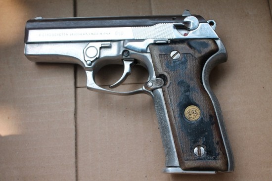 PISTOLA