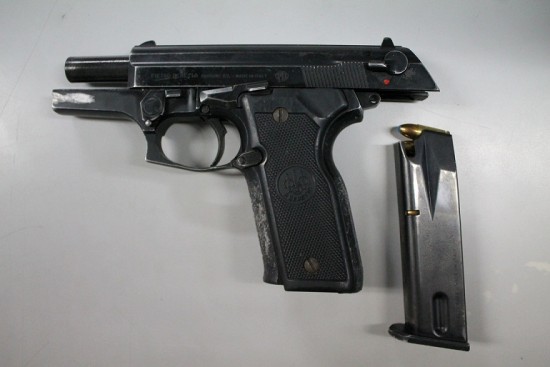 PISTOLA INCAUTADA GUAIMARAL