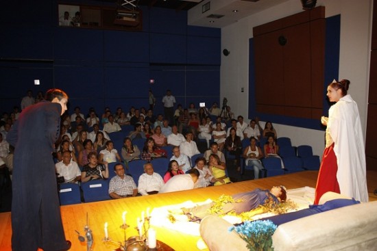 Celebración_día_del_idioma1