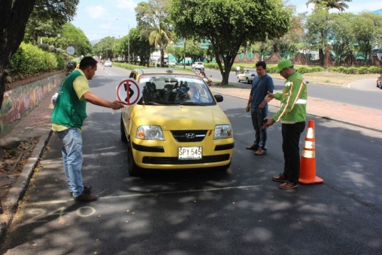 CUCUTEÑOS EXIJAN EL TAXÍMETRO, YA ESTÁN CALIBRADOS