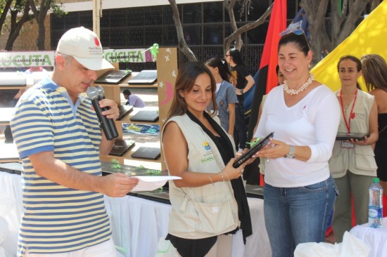 ALCALDE ENTREGARÁ OCHO BIBLIOTECAS EN DICIEMBRE1