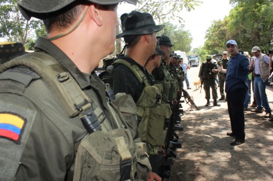 GRUPOS ESPECIALES DE EJÉRCITO Y POLICÍA CUSTODIAN A PALMARITO DONAMARIS2
