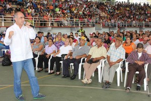 867 FAMILIAS TIENEN CASAS GRATIS