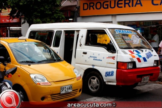 ALCALDE ALISTA MEDIDAS QUE MEJORARÍAN LA MOVILIDAD EN EL CENTRO DE CÚCUTA