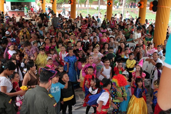 CUIDAR A LOS NIÑOS EN SU FIESTA