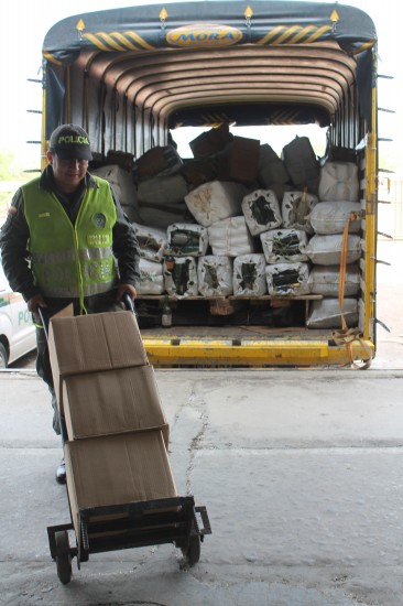 MATERIAL DE CONTRABANDO