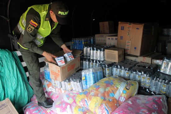MERCANCIAS INCAUTADAS DE CONTRABANDO (8)