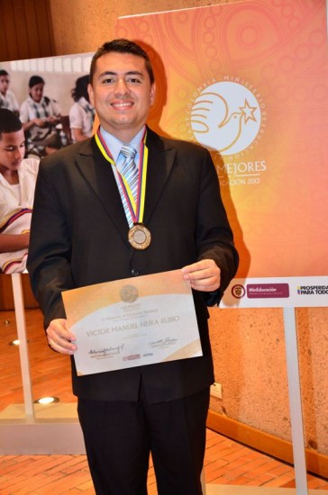 Victor Manuel Neira Rubio profesor de educación religiosa y filosofía del Colegio Sagrado Corazón de Jesús 
