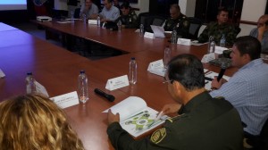 RECORRIDO DEL MINISTRO DE DEFENSA Y GENERAL RODOLFO PALOMINO EN ZONAS COMERCIALES DE CUCUTA (3)