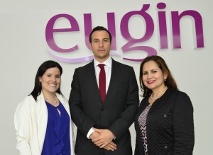 Foto Clínica Eugin izq-der Liliana Munevar, Daniel Madero Gómez y Carolina Rubio.
