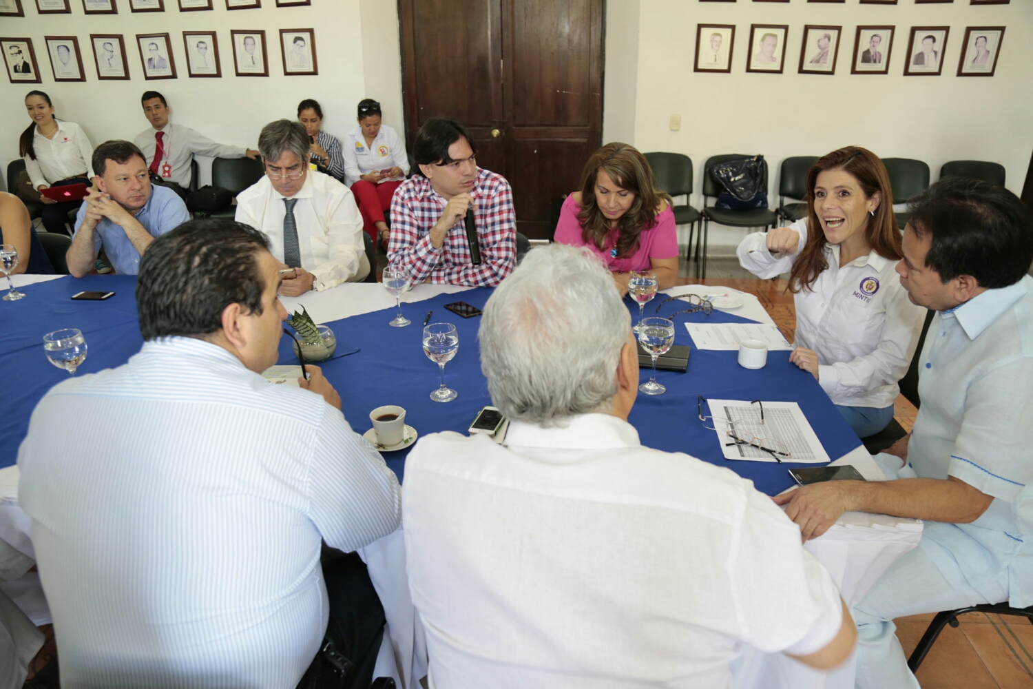 Firma Pacto Teletrabajo (4).JPG image