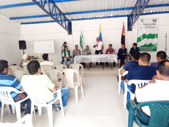 Socialización Mejoramiento Vial Herrán (7)