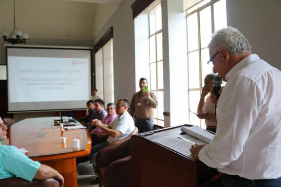 ALCALDE ACOMPA__ INSTALACI_N DE LA AUDITOR_A REGULAR A LA ADMINISTRACI_N POR LA CONTRALOR_A MUNICIPAL 1
