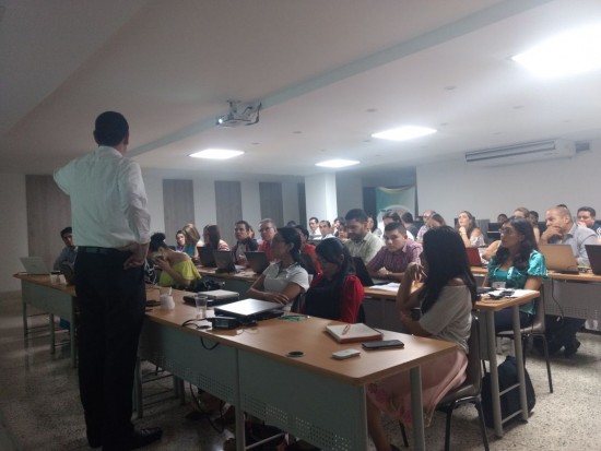 Pedagogía para la Paz con empresas y organizaciones sociales (2)