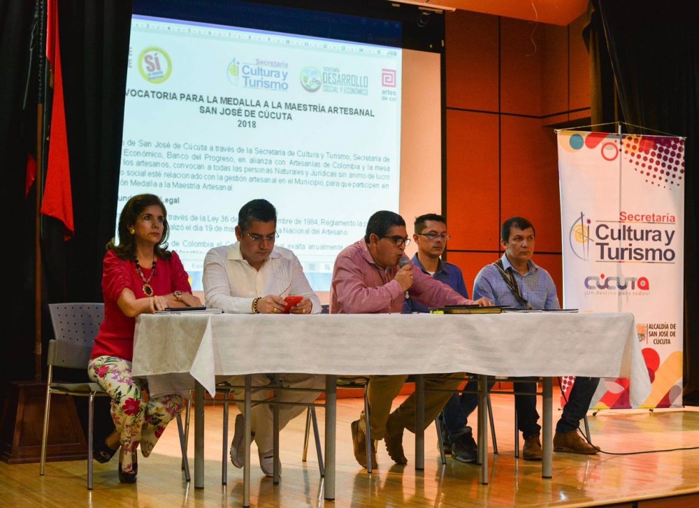 ADMINISTRACIÓN MUNICIPAL CELEBRÓ EL DÍA DEL ARTESANO