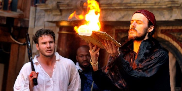 Shakespeare's Globe production of
DOCTOR FAUSTUS
by Christopher Marlowe
directed by Matthew Dunster