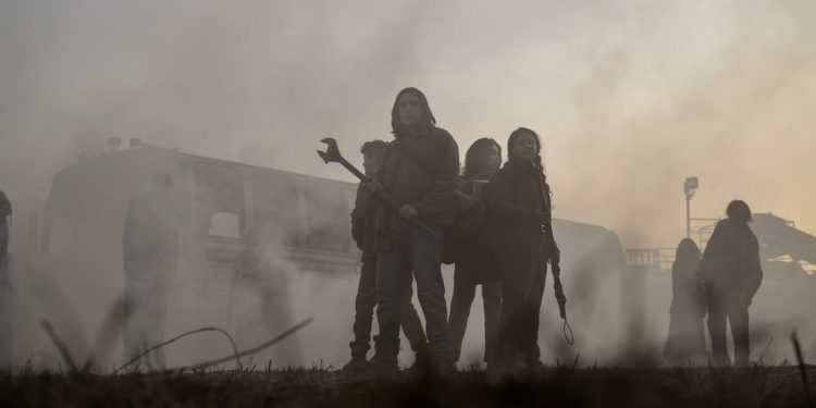 Alexa Mansour as Hope, Aliyah Royale as Iris, Hal Cumpston as Silas, Nicolas Cantu as Elton - TWD3 _ Season 1 - Photo Credit: Jojo Whilden/AMC