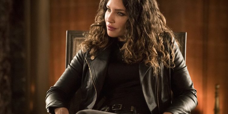Arrow -- "Starling City" -- Image Number: AR801a_0160b.jpg -- Pictured: Juliana Harkavy as Dinah Drake/Black Canary -- Photo: Dean Buscher/The CW -- © 2019 The CW Network, LLC. All Rights Reserved.