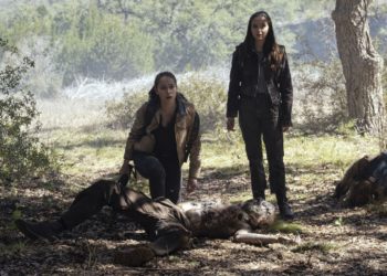 Alexa Nisenson as Charlie, Alycia Debnam-Carey as Alicia Clark - Fear the Walking Dead _ Season 6, Episode 7 - Photo Credit: Ryan Green/AMC