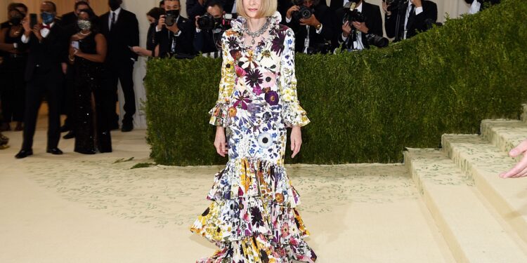 Mandatory Credit: Photo by Evan Agostini/Invision/AP/Shutterstock (12443182ac)Anna Wintour attends The Metropolitan Museum of Art's Costume Institute benefit gala celebrating the opening of the "In America: A Lexicon of Fashion" exhibition, in New York2021 MET Museum Costume Institute Benefit Gala, New York, United States - 13 Sep 2021