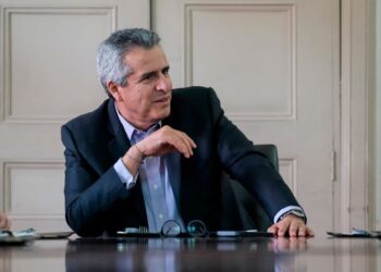 Ministro del Interior, Luis Fernando Velasco