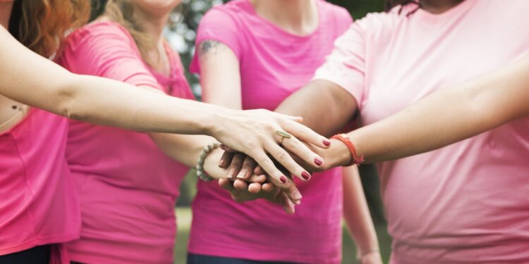 Women fighting breast cancer