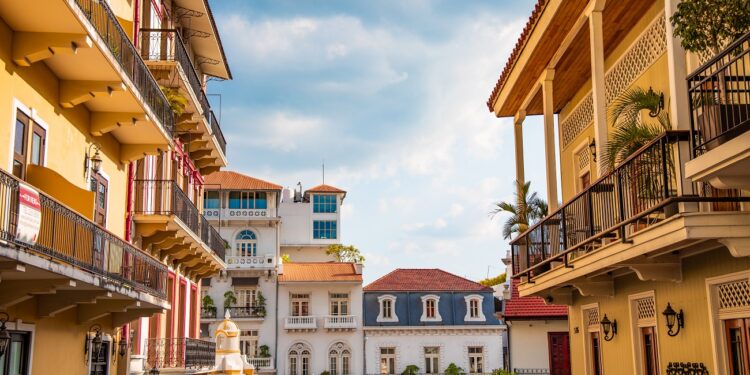 @VisitPanama