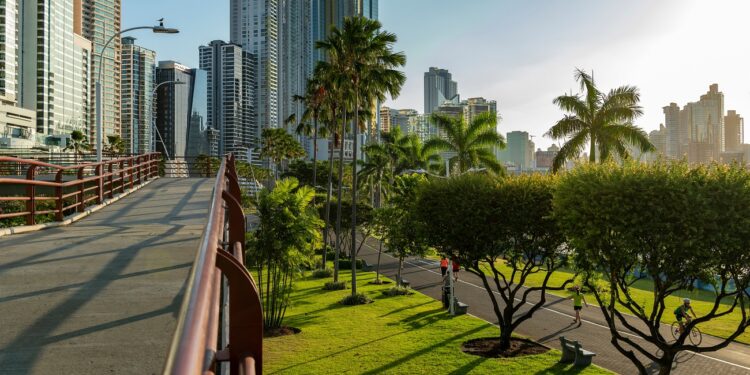 Panama City ocean promenade, Cinta Costera Balboa avenue / sidewalk with skyline backgound, Panama City, Central America