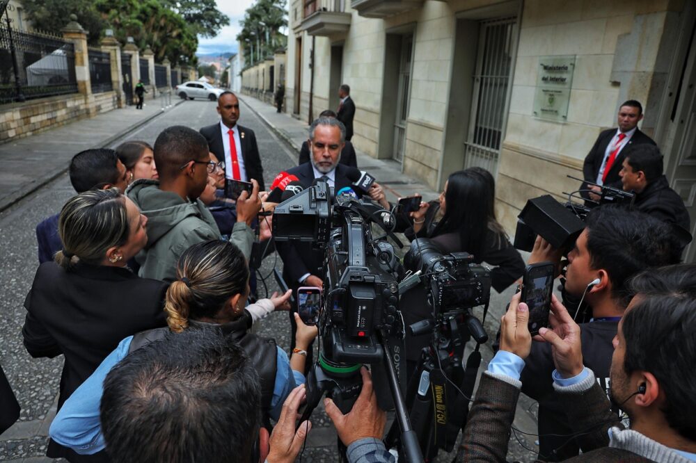 Gobierno insiste en Consulta Popular sobre derechos laborales