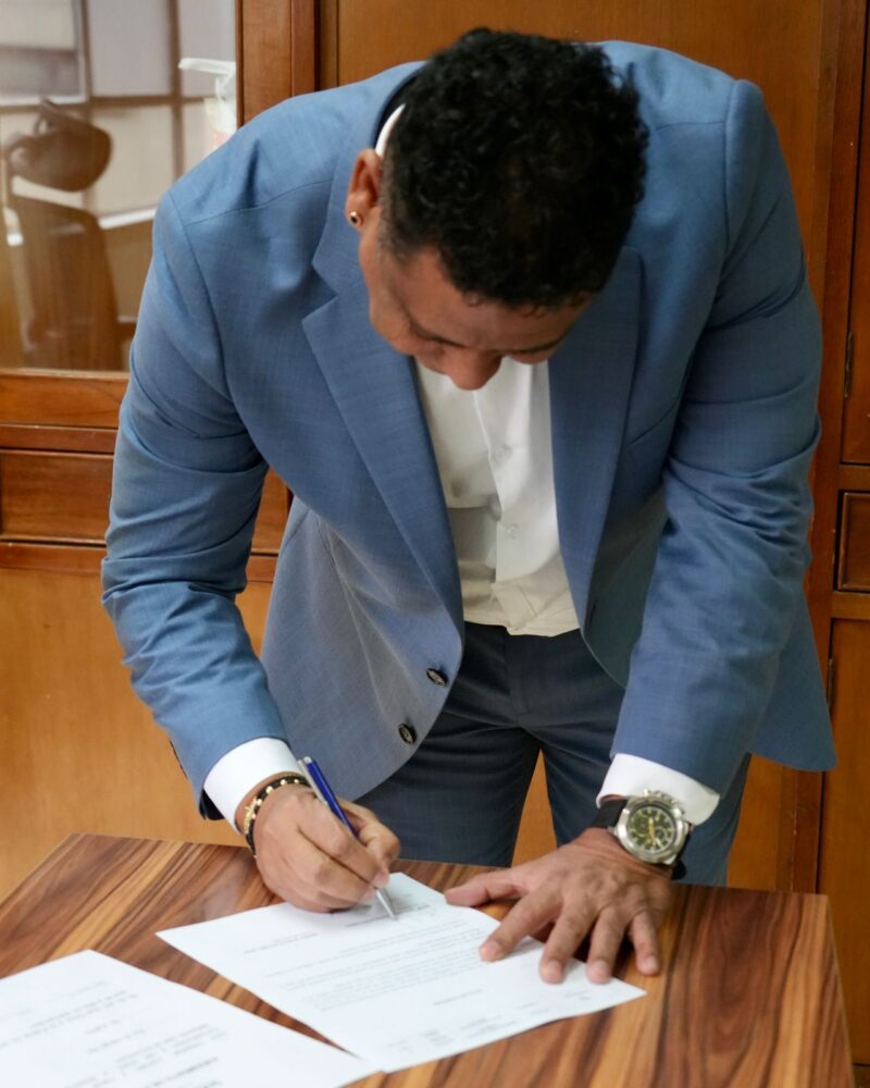 dirección de la Autoridad Nacional