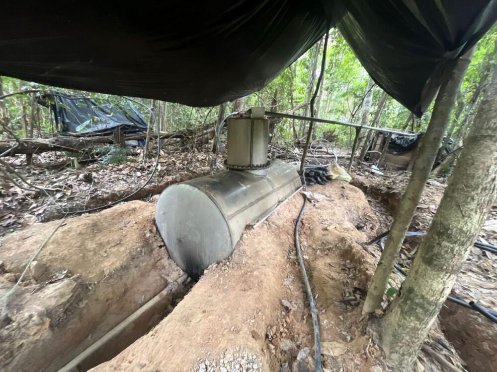Ejército golpea las finanzas del ELN