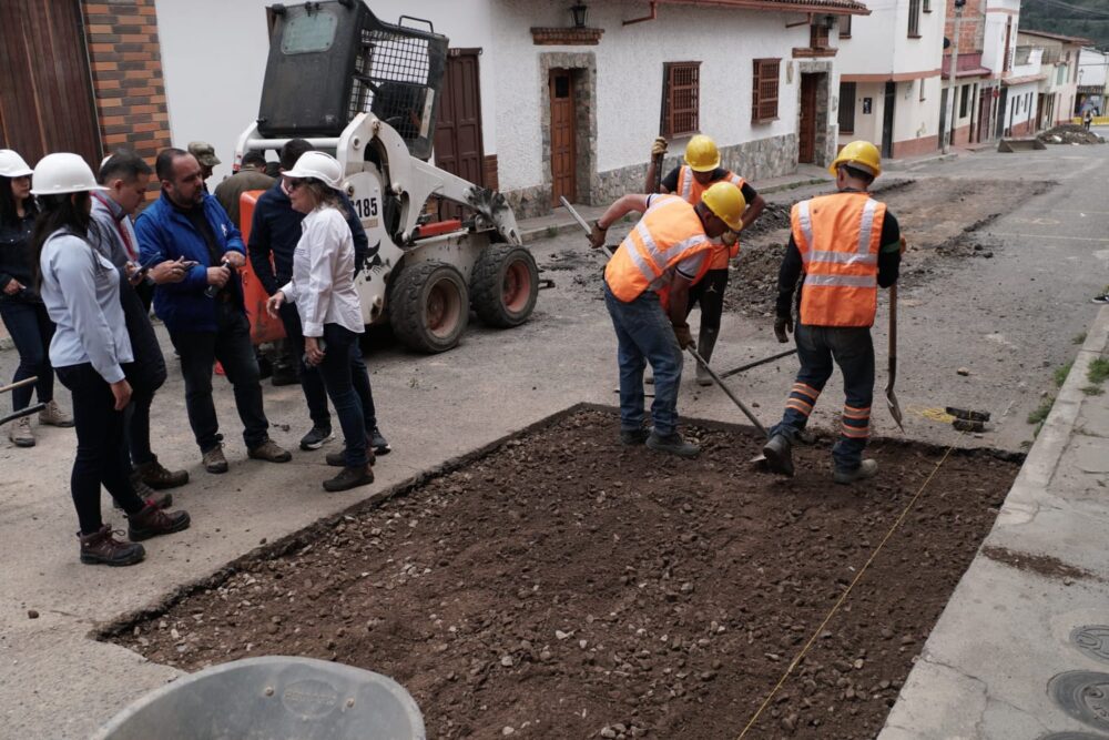 obras para recuperar la malla vial urbana de Pamplona