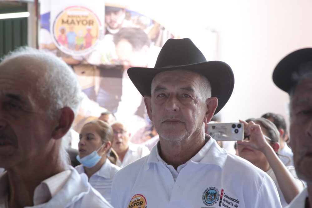 28 mil ayudas a más de 7.800 adultos mayores en 2025
