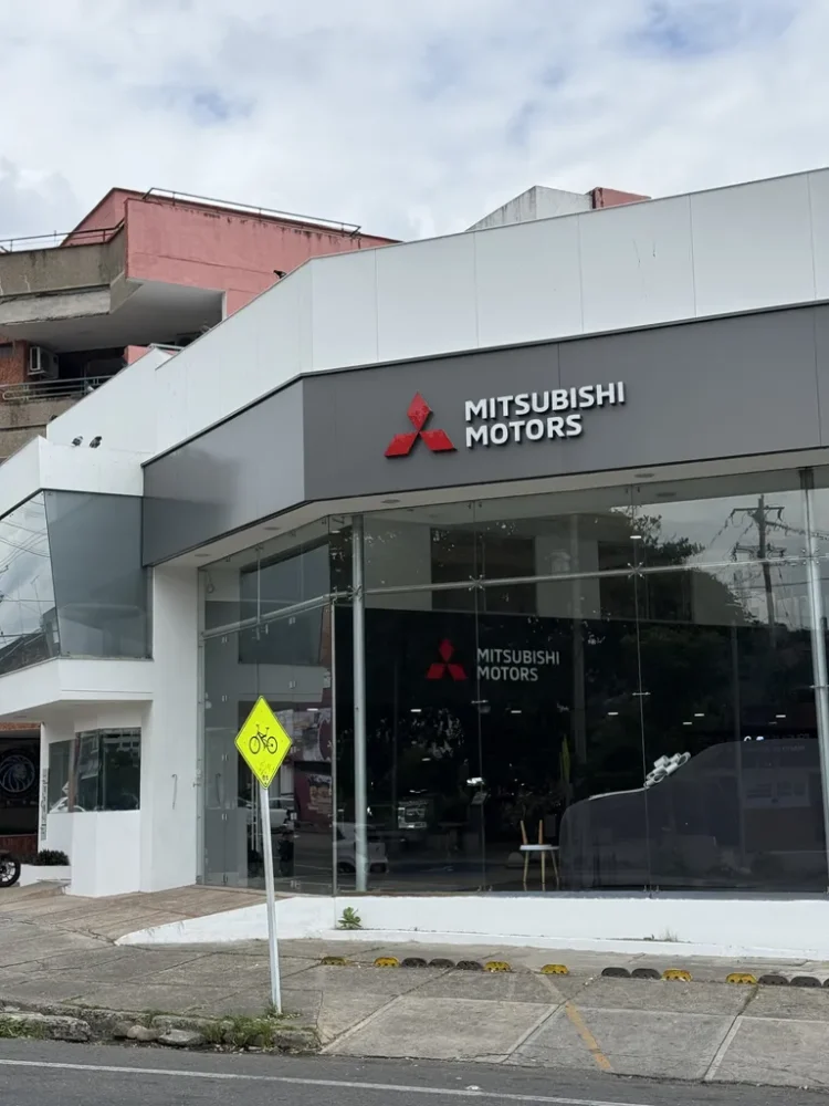 mitsubishi (2)