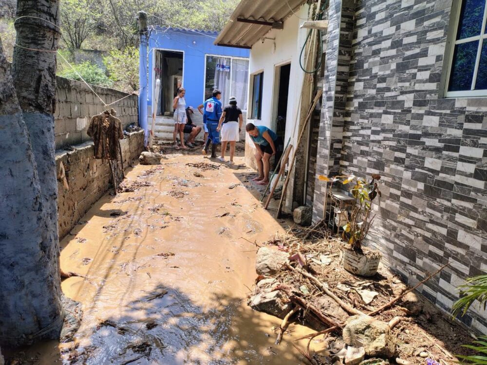atención emergenica por lluvias crc (4)