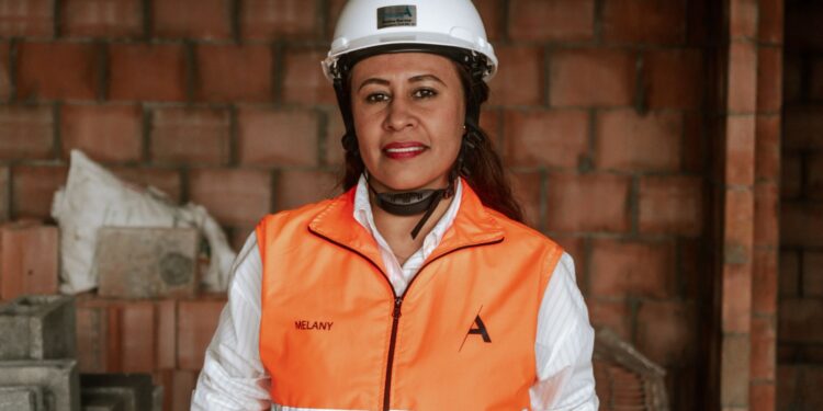 2mb melany barrera