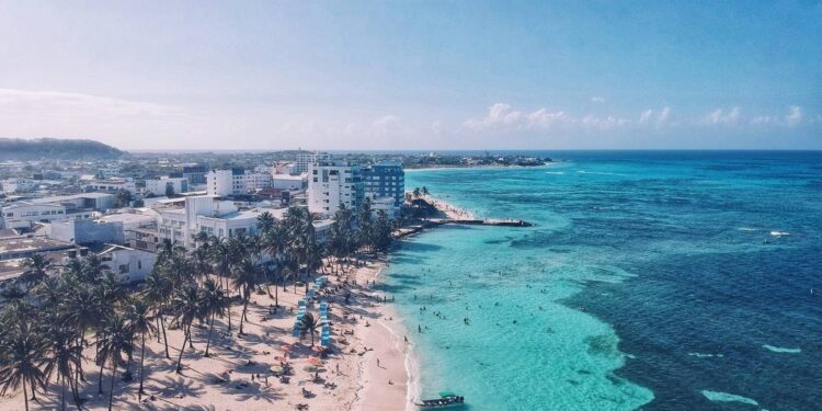 dest colombia san andres beach gettyimages 1140082651 universal within usage period 78473 compressed