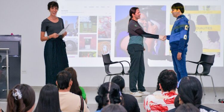 el encuentro fue organizado por el centro de investigación en estudios fronterizos