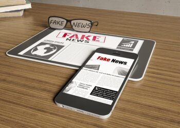 fake news (2)