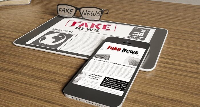fake news (2)