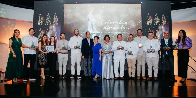 ganadores de la vi versión del premio al mérito empresarial capítulo regional norte de santander 1