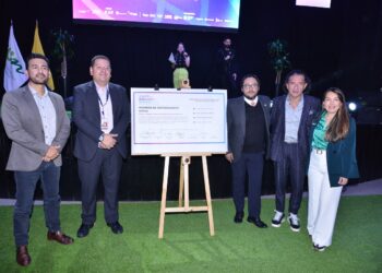 cun y viceministerio de educación superior firman acuerdo para impulsar la educación entretenida en colombia