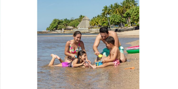 decameron salinitas 2022 lifestyle 5