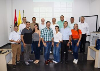 este tipo de actividades “reducen la brecha entre academia, la empresa y el estado