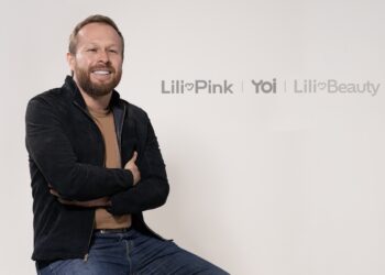 hernán sebastián ulchur representante legal de fast moda (lili pink yoi lili beauty)