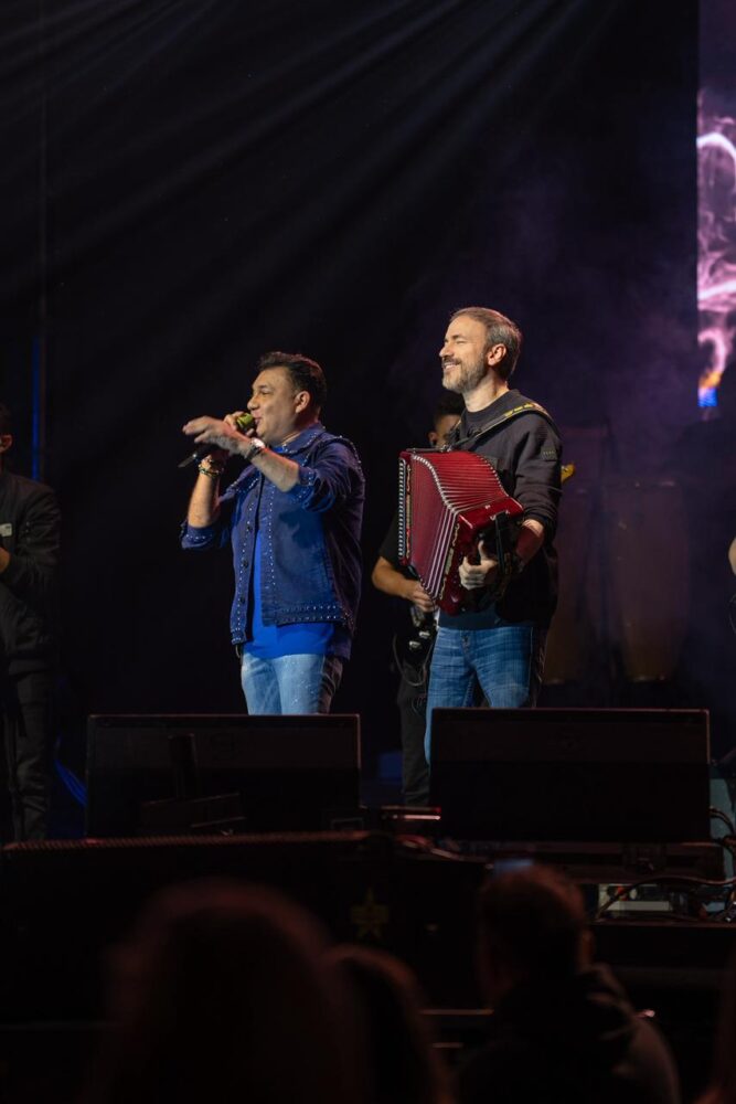 jean carlos centeno y ronal urbina 2
