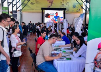 más de 20 empresas conectaron el talento de jóvenes y adultos con oportunidades laborales